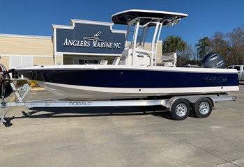 2024 Robalo 226 Cayman Biscayne Blue/White Boat